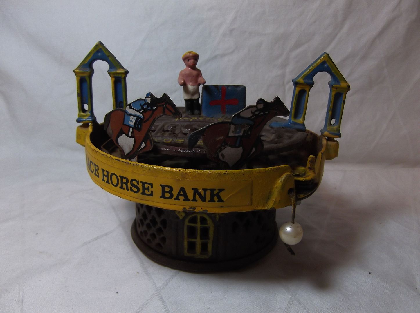 Vtg Reproduction CAST IRON HORSE RACE MECHANICAL BANK metal racing je